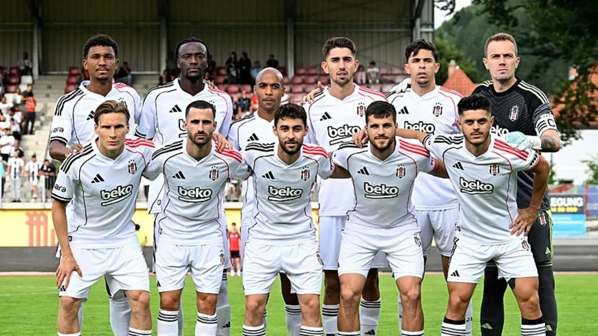 SEO-Optimize Edilmiş Haber Başlığı
Arda Turan’lı Shakhtar, Beşiktaş’ın Avrupa Ligindeki Rakibi! İlk 11’de Dikkat Çeken İsimler...