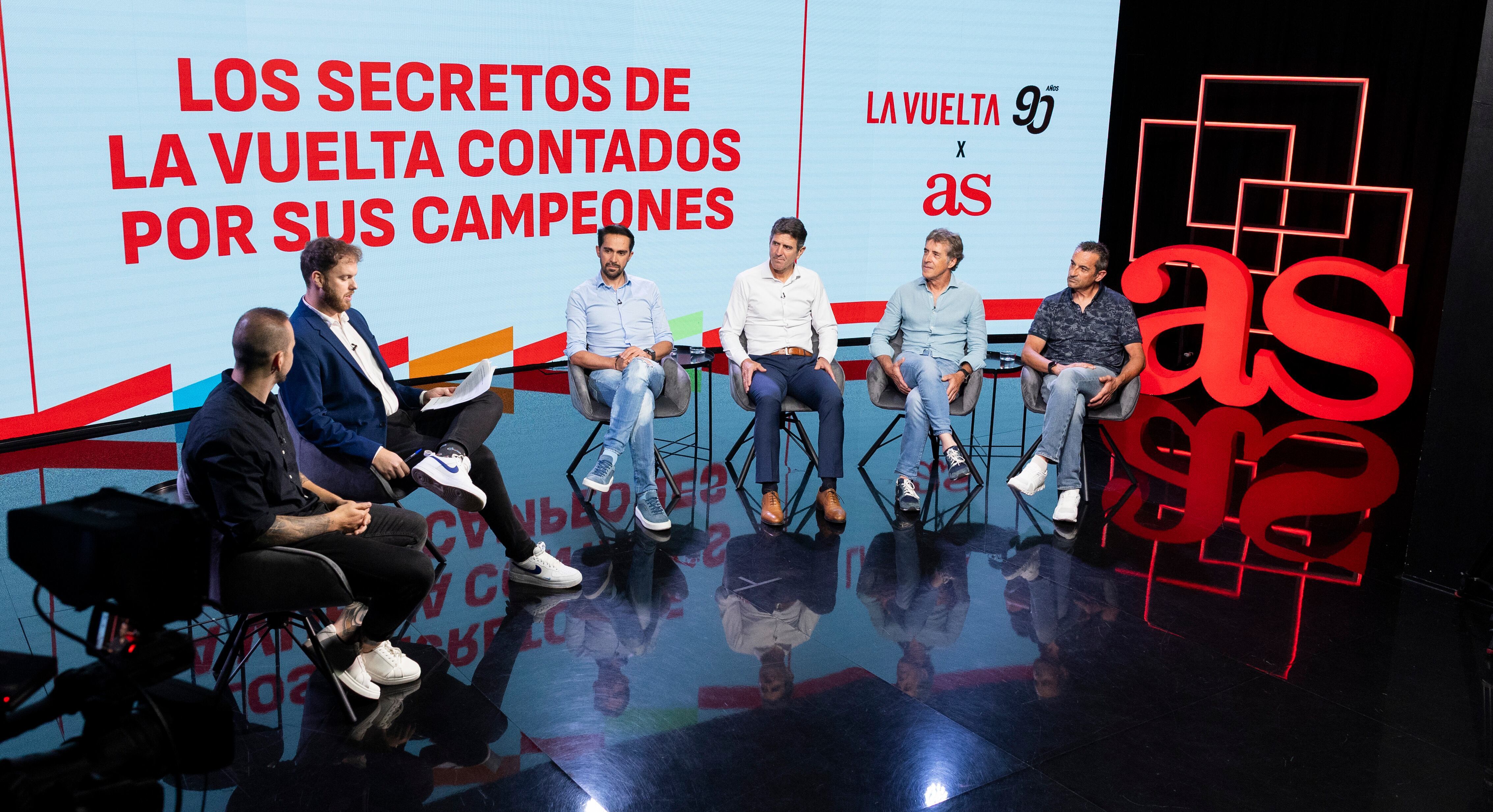 La Vuelta Sırları Açığa Çıktı: 'İspanyol Şampiyon Geri Dönüyor' 2 Hugo Palomar y Dani Miranda, de AS, con Alberto Contador, Abraham Olano, Pedro Delgado y Melcior Mauri